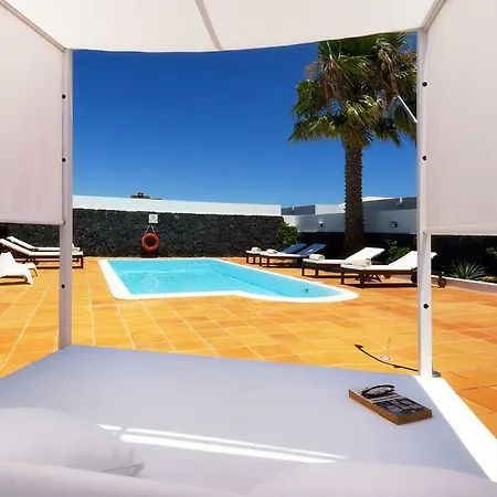 Villa Lanzamare Private Pool Playa Blanca *
